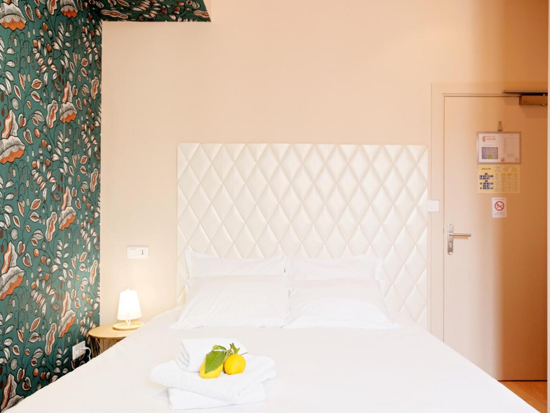 Hotel Lemon Menton Eksteriør bilde